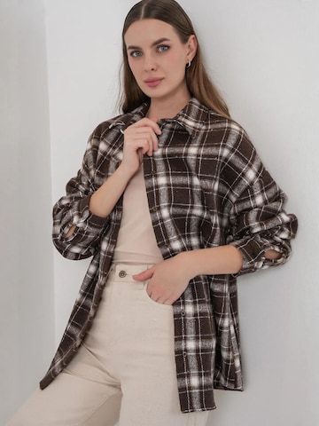 Bigdart Bluse in Braun