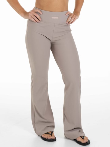 Divina Flared Sportsbukser 'Palma' i beige