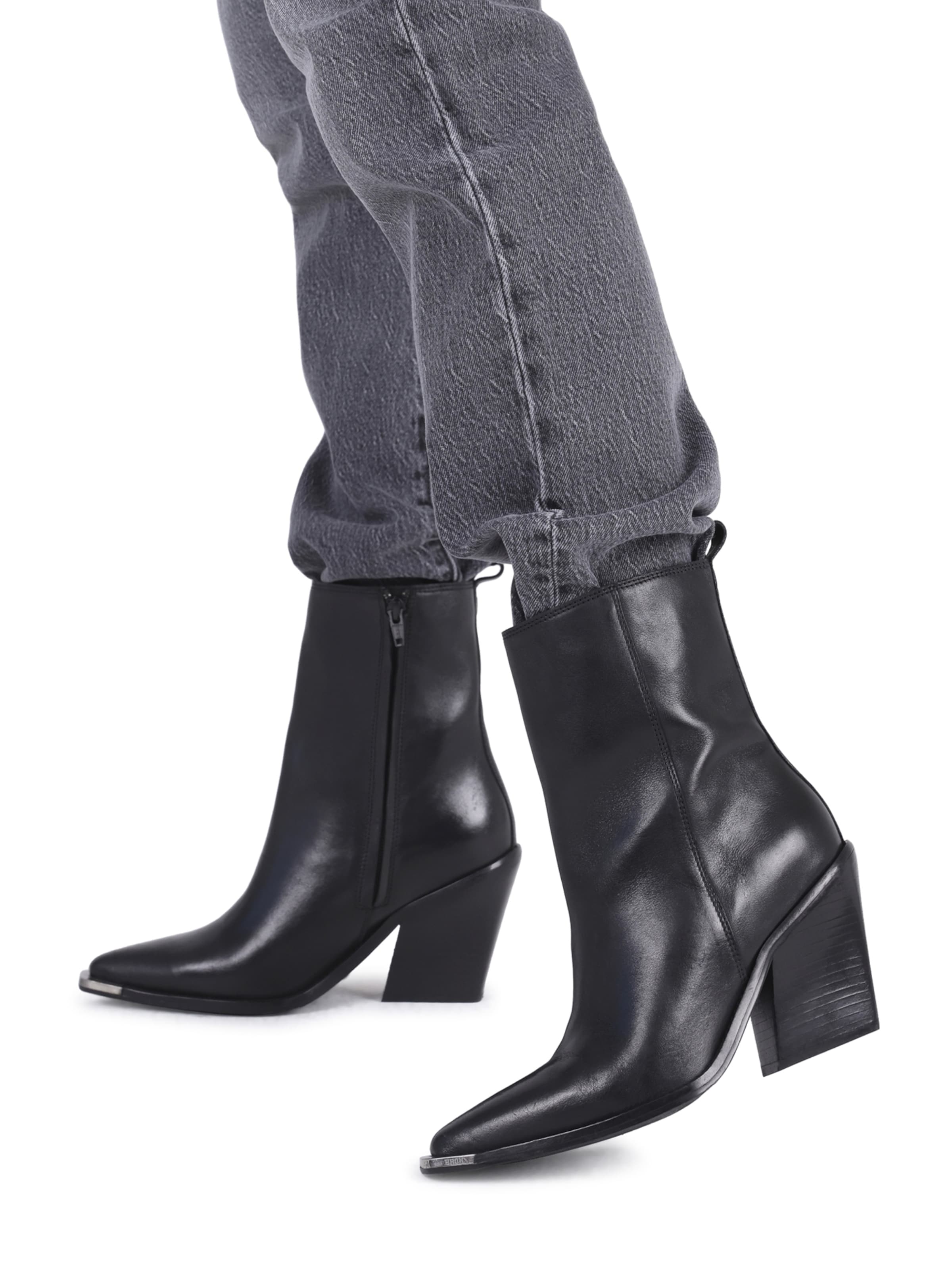 BRONX Ankle boots 'New-Kole' σε μαύρο: μπροστά