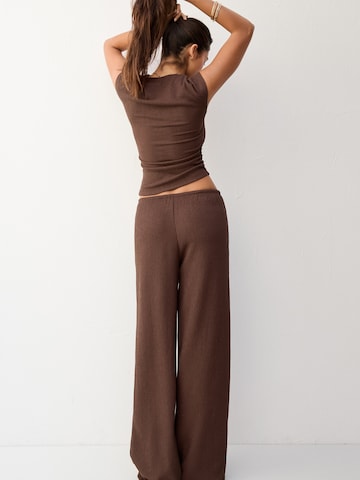 T-shirt Pull&Bear en marron