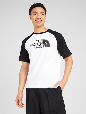 Tricou de la THE NORTH FACE pe alb: față