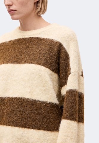 Pullover 'Vivian' di ABOUT YOU in beige