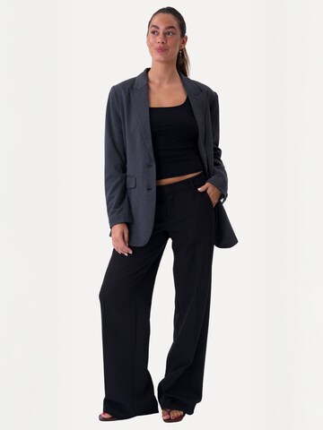 TEESHOPPEN - Blazer ' Classic ' em cinzento