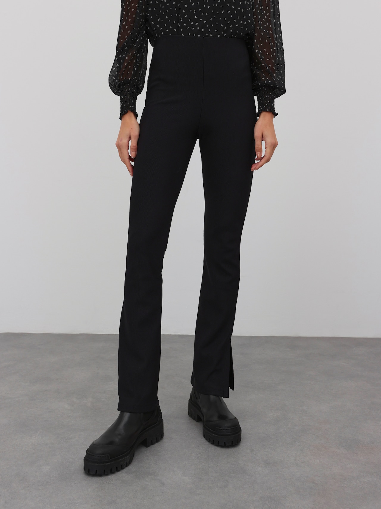 EDITED Produkte Hose 'Zihna' schwarz