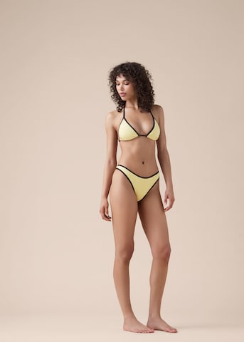 CALZEDONIA Bikini Bottoms 'Bicolor Piping' in Yellow: front