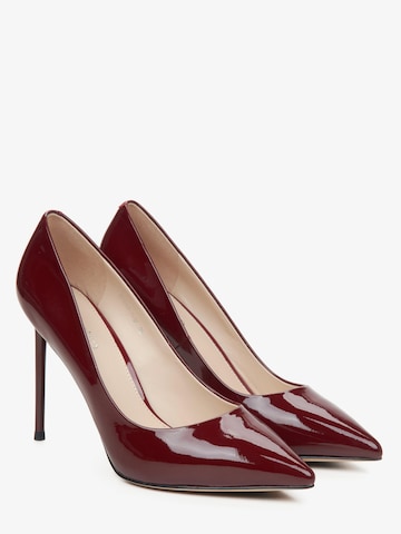 Estro Pumps '9297-1' in Red