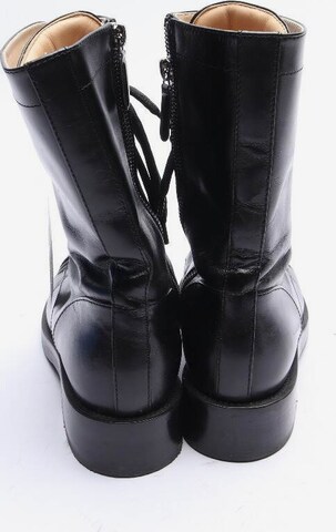 CHANEL Dress Boots in 38,5 in Black