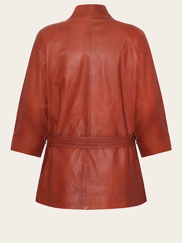 WEARABLE STORIES Blazers 'Kimono' in Bruin