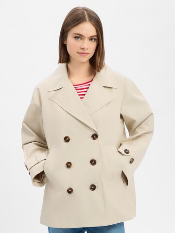 Barbour Between-season jacket ' Maisy Showerproof ' in Beige: front