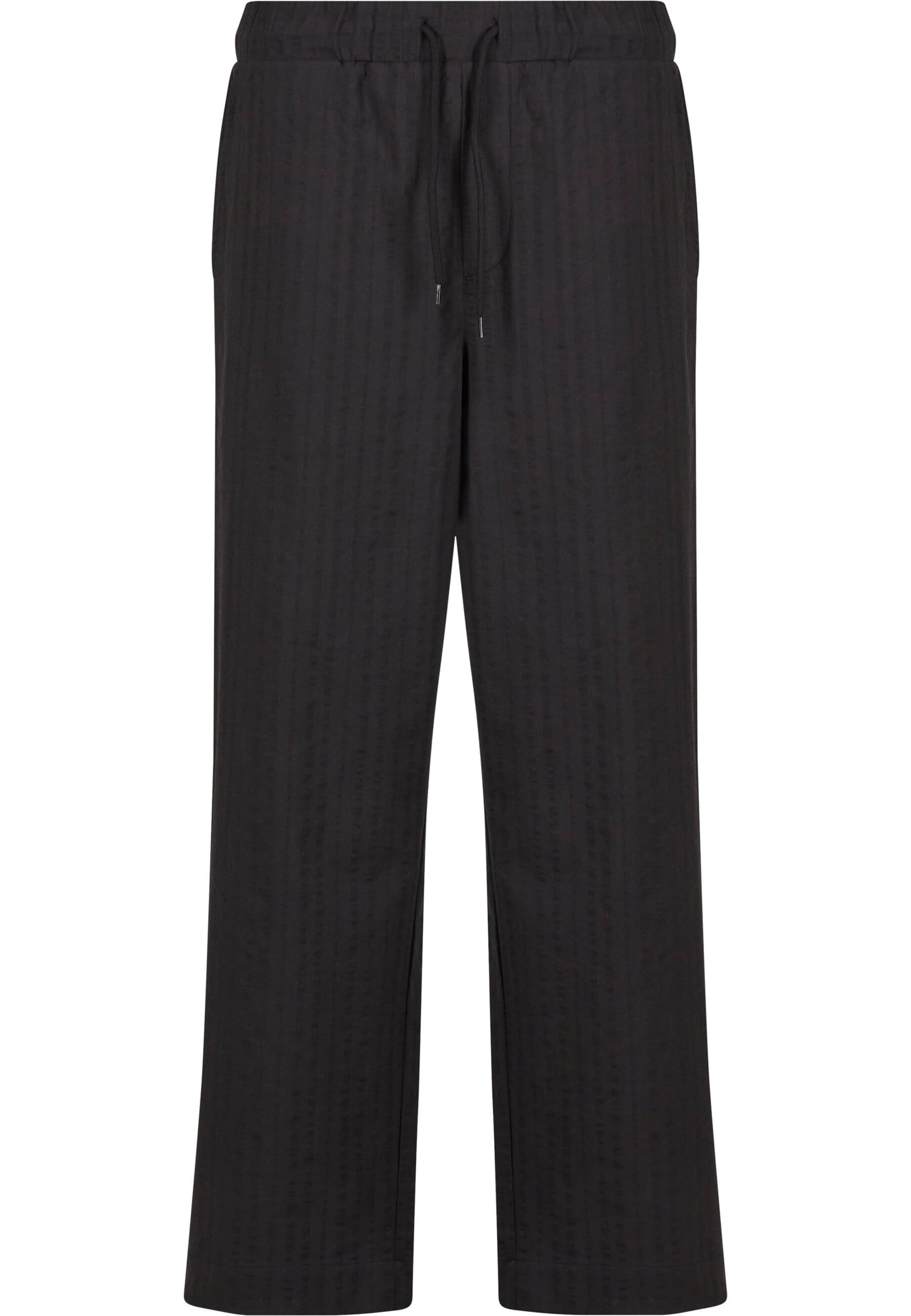Urban Classics Loose fit Trousers in Black: front