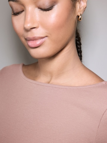 NextBodi bluza - roza boja