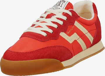 Baskets basses 'Beylana' GANT en rouge : devant