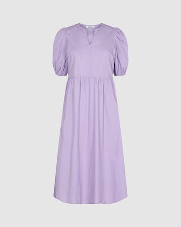Robe 'Viljane' minimum en violet : devant