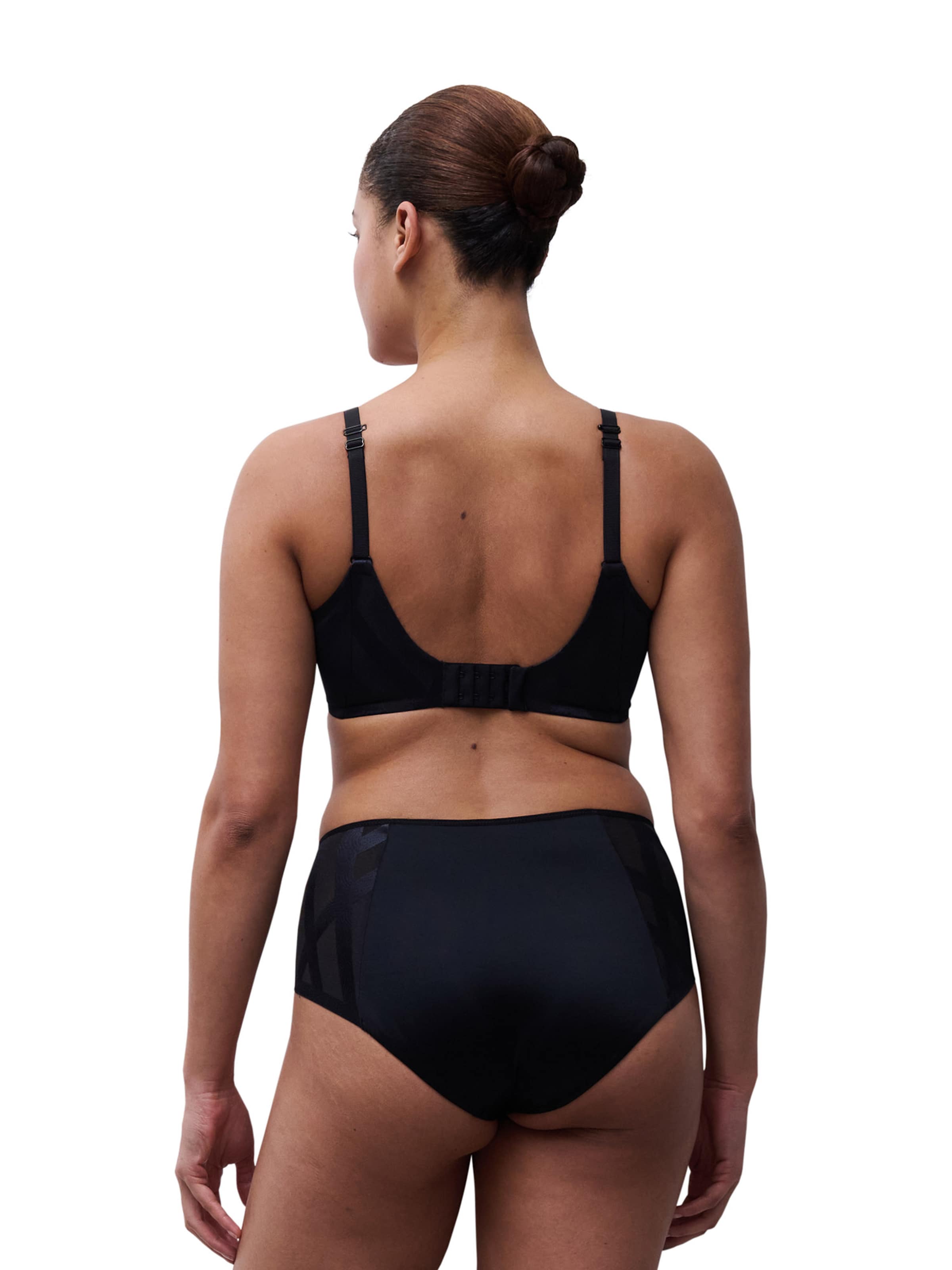 Chantelle Minimiser Bra 'GLAZE' in Black