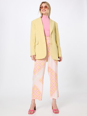 Coster Copenhagen Regular Pants 'SILLE' in Pink