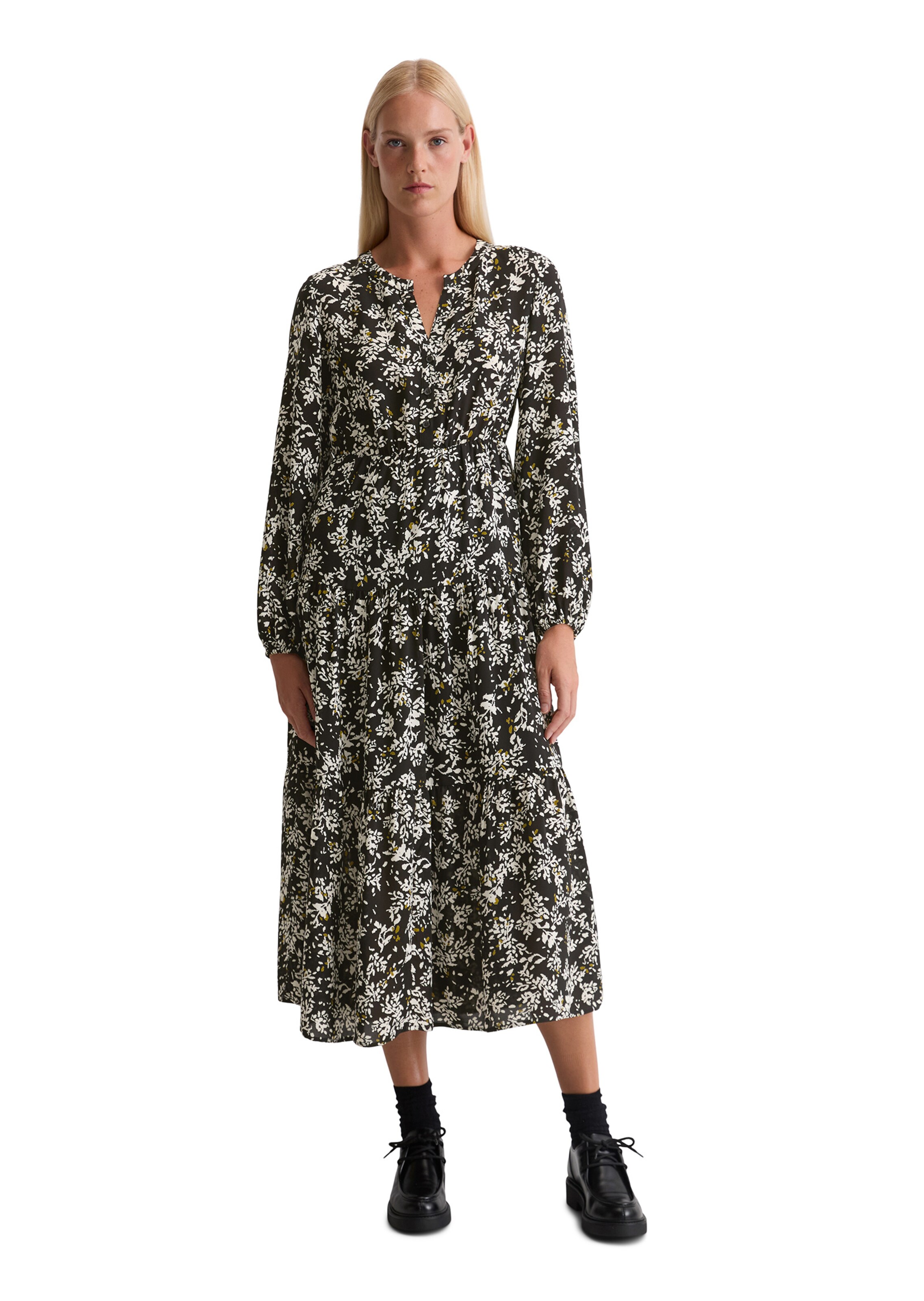 Marc O'Polo Kleid in Schwarz: Vorderseite