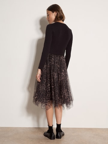 Abito ' Wadenlanges Kleid ' di Apricot in nero