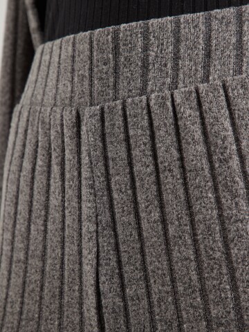 Wide Leg Pantalon 'ONLAnna' ONLY en gris