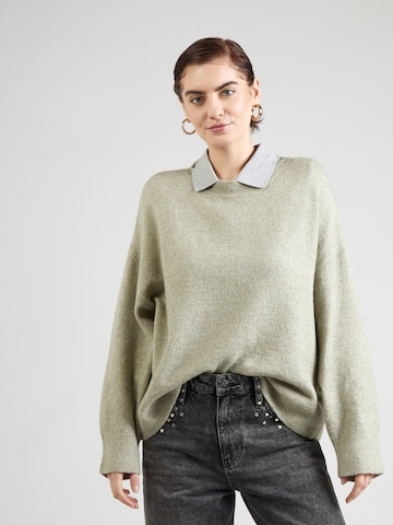 JDY Sweater in Green: front