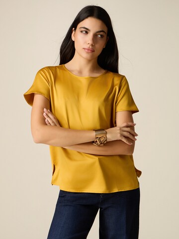 Maglietta di oltre in giallo