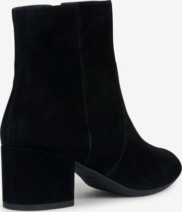 GEOX Ankle Boots in Black