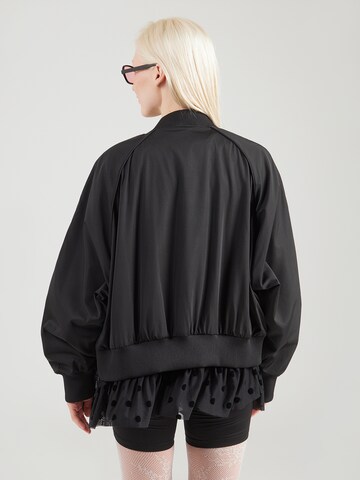 ADIDAS ORIGINALS Jacke in Schwarz