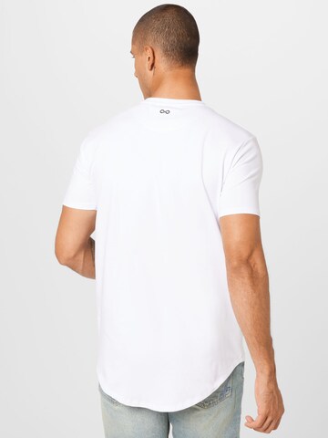 Gianni Kavanagh - Camiseta 'Neverland' en blanco