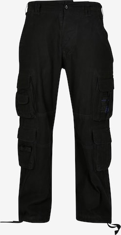 Brandit Cargo Pants in Black: front