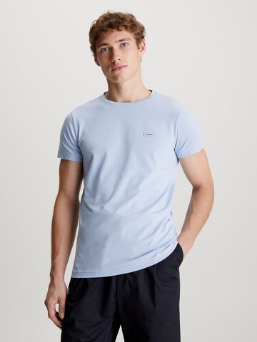 T-Shirt Calvin Klein en bleu : devant