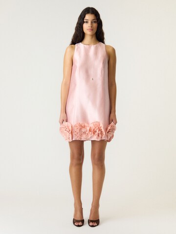 YAS - Vestido en rosa: frente