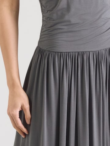 & Other Stories Kleid in Grau