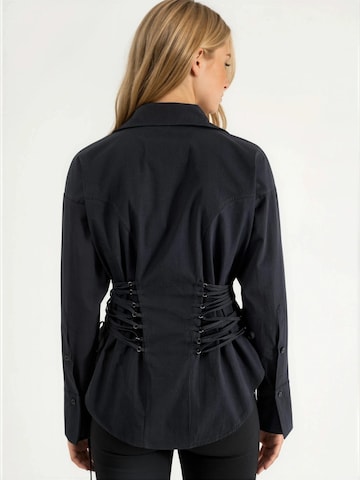 Qu Style - Blusa 'Hemden' em preto
