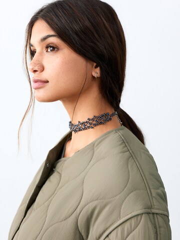 MANGO TEEN Φθινοπωρινό και ανοιξιάτικο μπουφάν 'MARTHA' σε πράσινο