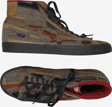 NIKE Sneaker 48,5 in Mischfarben: Vorderseite