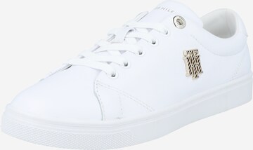 Baskets basses TOMMY HILFIGER en blanc : devant