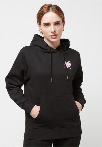 Miss Tee Sweatshirt in Black: front