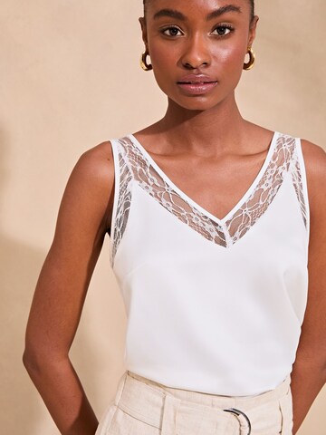 Lipsy Bluzka w kolorze biały