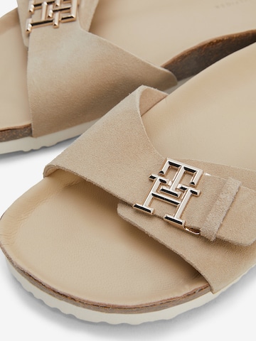 TOMMY HILFIGER Mules in Beige