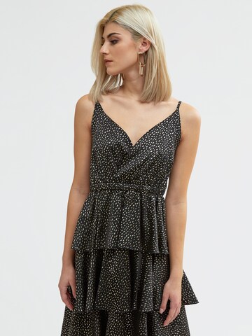 Influencer Kleid in Schwarz