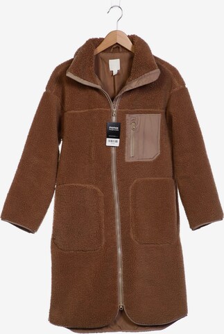 H&M Jacket & Coat in XS in Brown: front