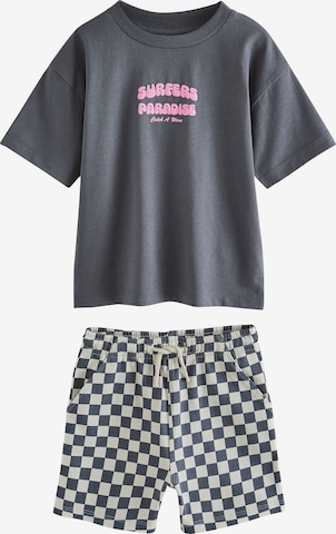 Next Set in Grau: Vorderseite