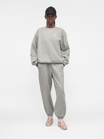 ADIDAS ORIGINALS Tapered Trousers 'Essentials' in Grey