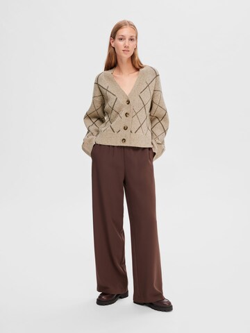 SELECTED FEMME Loose fit Pants 'Tinni' in Brown
