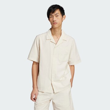 ADIDAS ORIGINALS Comfort fit Overhemd 'Essentials' in Wit: voorkant