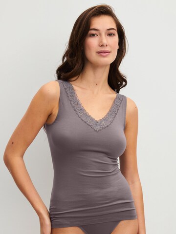 CALIDA Undershirt 'Natural Comfort Lace' in Brown
