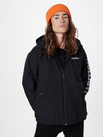 HOLLISTER Between-Season Jacket in Black: front