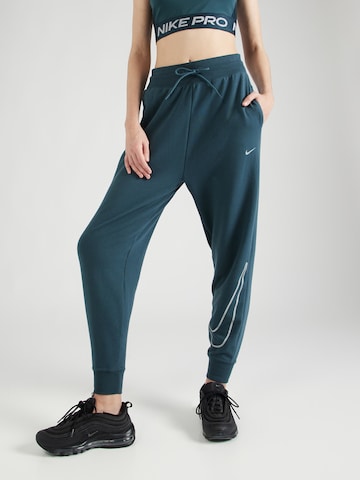 Effilé Pantalon de sport 'ONE PRO' NIKE en vert : devant