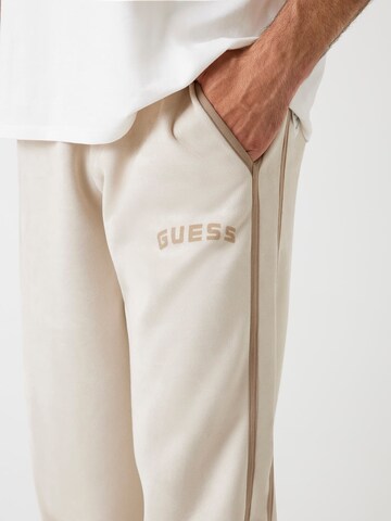 GUESS Loosefit Hose in Beige