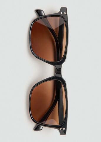 MANGO MAN Sunglasses 'Newbosco' in Black