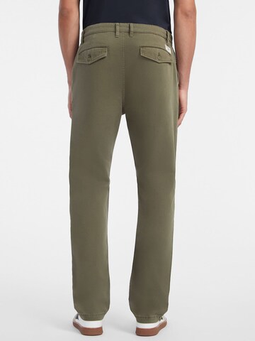 GUESS Regular Hose in Grün